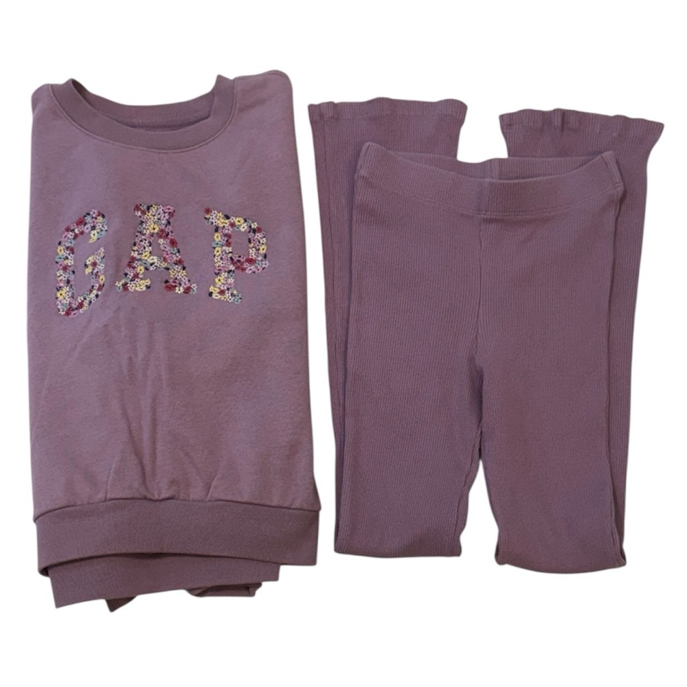 GAP Sweatshirt and Leggings Set